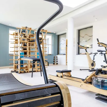 Magelan - 5 Sterne Mit Balkon Fuer 3 Personen דירה *