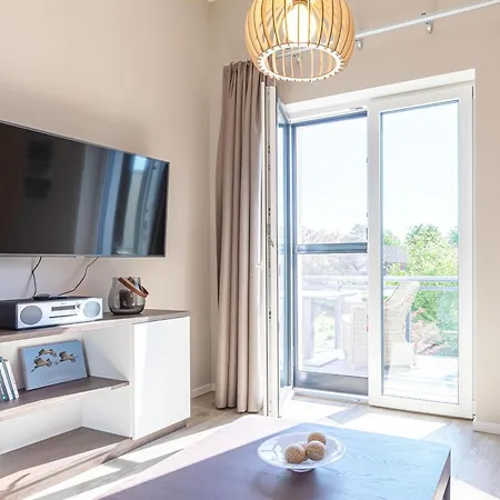 Magelan - 5 Sterne Mit Balkon Fuer 3 Personen * Wustrow (Fischland)